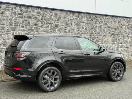 2022 Land Rover Discovery Sport P300E R-DYNAMIC SE €37,950 thumbnail