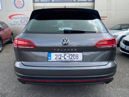 2021 Volkswagen Touareg 3.0TDI 231HP V6 4M DSG Design €38,170 thumbnail