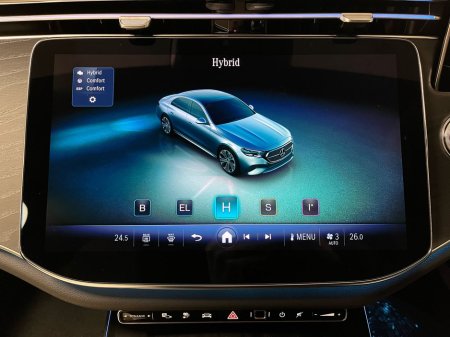2026 Mercedes-Benz E Class 300de AMG - 19 Inch Alloys - Reversing Camera - Ambient Lighting - Sat Nav - Climate Control - Electric Heated Memory Seats - Keyless Start - Apple CarPlay/Android Auto €86,790 thumbnail