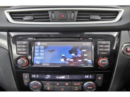 2017 Nissan X-Trail 1.6 DCI TEKNA 4WD 130BHP 7SEATS 6SPD *FULL LEATHER*EL.PAN ROOF*360 PARK CAM* thumbnail