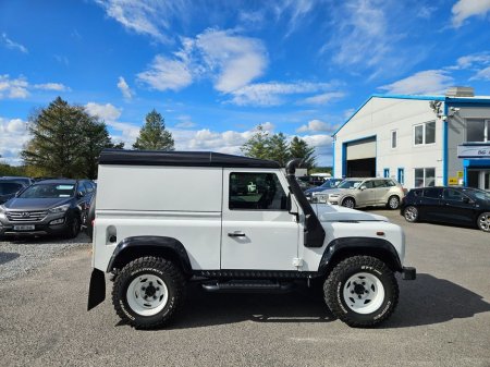2014 Land Rover Defender 90 Hard TOP TD 4X4 €33,990