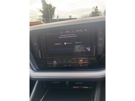 2019 Volkswagen Touareg 3.0 TDI 4M 231HP 4DR A AUTO €29,950 thumbnail