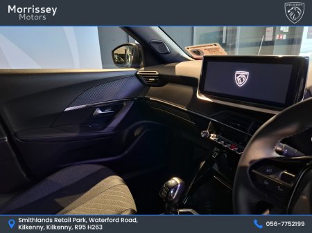 2025 Peugeot 2008 ALLURE 1.2 100 €30,950 thumbnail