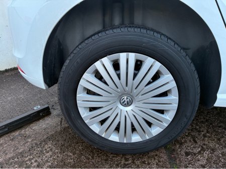 2014 Volkswagen Polo 1.2i TSI Petrol Automatic Comfortline €11,500 thumbnail