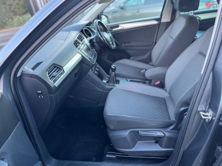 2017 Volkswagen Tiguan COMFORTLINE 2.0 TDI 115BHP 115HP MANUAL 6SPEED FWD 4 €15,950