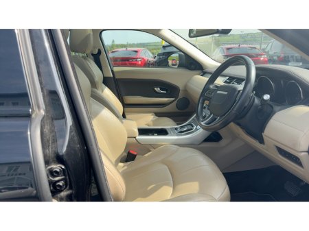 2019 Land Rover Range Rover Evoque EVO TD4 SPECIAL EDITION **** AUTOMATIC  **** BLACK / CREAM LEATHER **** PAN ROOF **** HEATED SEATS *** REVERSE CAMERA **** BEST AVAILABLE **** €25,950