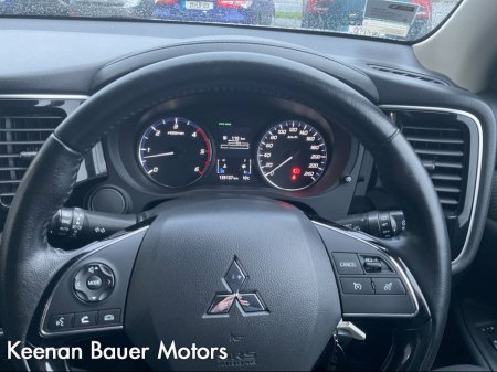 2018 Mitsubishi Outlander OUTL 2WD 6MT 5SPEED 17MY 4DR €16,000 thumbnail