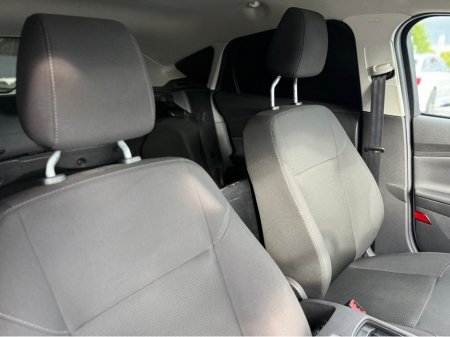 2017 Ford Focus VAN - 2 SEATER - 1.6 DIESEL - MANUAL - 12M WARRANTY - CAR 1448 €8,950 thumbnail