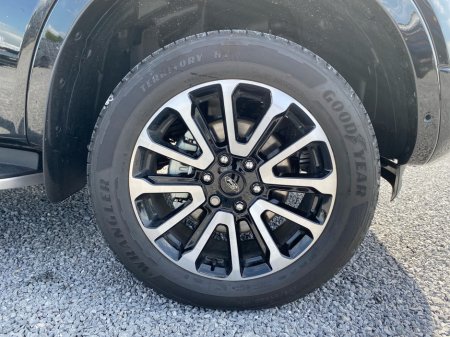 2026 Ford Ranger Platinum 3.0 V6 240BHP... Tech pack + 20 alloys thumbnail