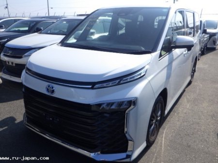 2023 Toyota Voxy  €44,599