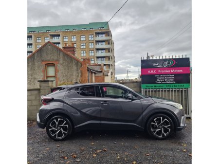 2017 Toyota C-HR 1.8 HYBRID LUNA SPORT €17,950