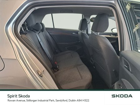 2023 Volkswagen Golf Life 1.0TSI 110bhp DSG M-HEV €26,950 thumbnail