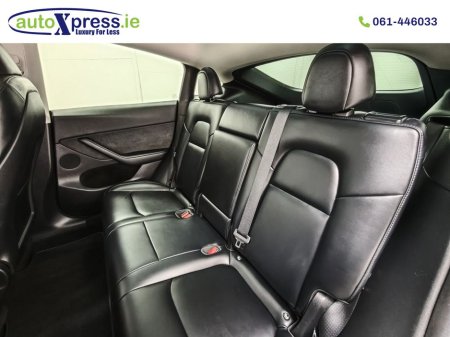 2022 Tesla Model Y LONG RANGE AWD Dual motor, Panoramic sunroof, Reversing 360 Camera €30,995