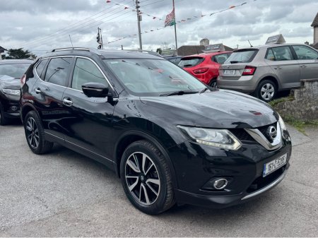 2016 Nissan X-Trail High spec 7seater €15,500