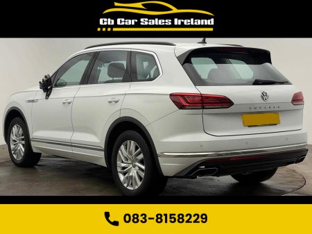2019 Volkswagen Touareg 3.0 TDI V6 SEL SUV 5dr Diesel Tiptronic 4Motion Euro 6 (s/s) (231 ps) 1 OWNER + HEATED FRONT SEATS + PARKING SENSORS €44,650