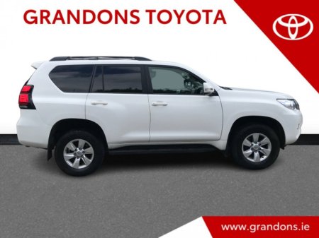 2023 Toyota Landcruiser LWB COMMERCIAL MANUAL - GRANDONS €51,995