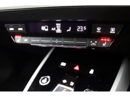 2024 Audi Q4 e-tron E-TRON 45 SPORT €42,490 thumbnail