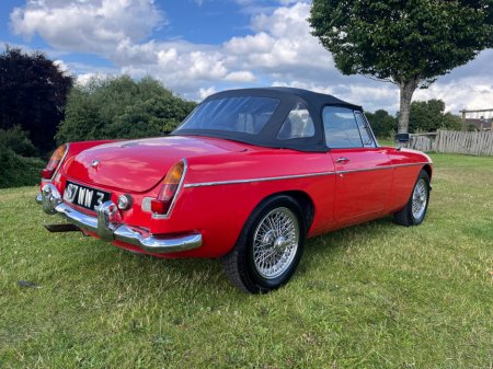 1967 MG MGC ROADSTER €13,000