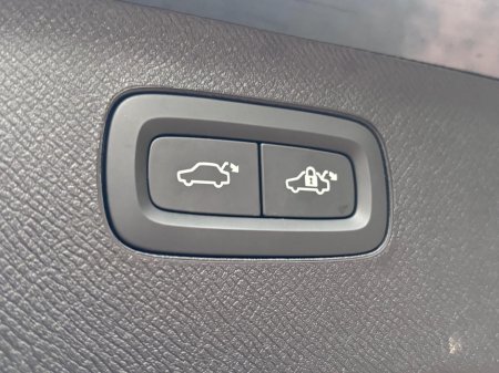 2025 Volvo XC90 2.0 T8 ULTRA 455BHP AWD 7 SEAT €82,950 thumbnail