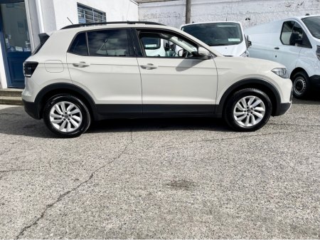 2023 Volkswagen T-Cross LIFE 1.0 TSI PETROL 95BHP MANUAL 5DR €21,950