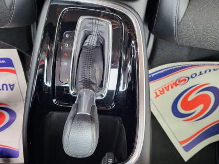 2022 Honda HR-V 1.5 EHEV Advance €32,950 thumbnail