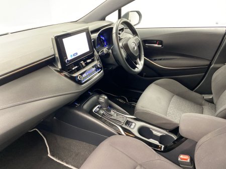 2023 Toyota Corolla Corolla Icon Tech Hev Cvt Icon Tech 122 VVT-h Auto Start/Stop €23,995