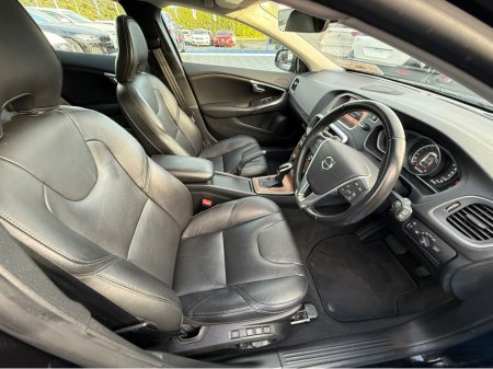 2018 Volvo V40 D4 INSCRIPTION - 2.0L DIESEL - AUTO - 12M WARRANTY - CAR: 1615 €14,950 thumbnail