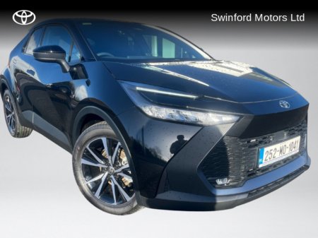 2025 Toyota C-HR C-HR HYBRID SPORT 1.8 €41,500
