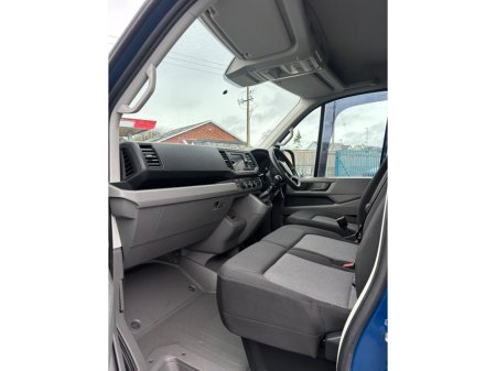 2022 Volkswagen Crafter T 30 MWB 140HP MANUAL 6SPEED FWD 5DR €25,950 thumbnail