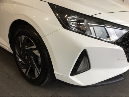 2023 Hyundai i20 DELUXE PLUS AUTOMATIC €23,950 thumbnail