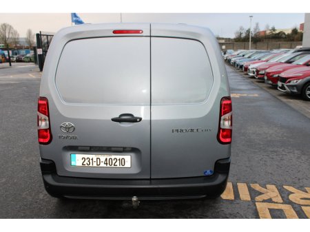 2023 Toyota Proace  €19,512