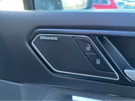 2020 Volkswagen Tiguan R-LINE 4MOTION AUTOMATIC 2.0 DIESEL //LOW MILES//MASSIVE SPEC//FULL LEATHER//DYNAUDIO SOUND SYSTEM//360 PARKING CAMERAS//HEAD UP DISPLAY// €34,950 thumbnail