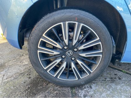 2020 Honda Fit 1.5i Petrol Hybrid Automatic Luxe Model €18,950 thumbnail