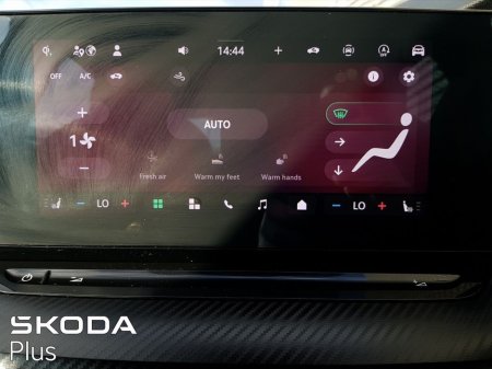 2025 Skoda Octavia SPORTLINE 2.0TDI 150HP DSG €42,950 thumbnail