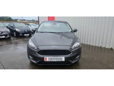 2015 Ford Focus ZETEC eco 100bhp very low miles €8,750 thumbnail