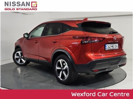 2024 Nissan Qashqai ePOWER SV GLASS ROOF AND ROOF RAILS €39,995