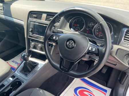 2019 Volkswagen Golf  €11,341 thumbnail