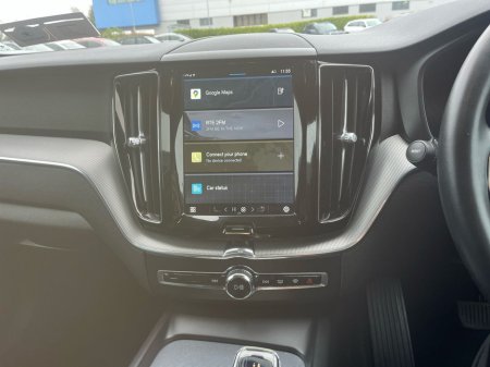 2023 Volvo XC60 T6 Recharge PHEV 350hp AWD AT8 Plus Dark - €44,900 thumbnail