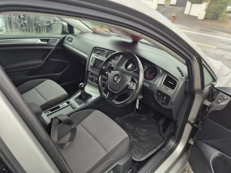 2016 Volkswagen Golf TRENDLINE 1.6 TDI MANUAL 5SPEED 110HP 5DR €10,750 thumbnail