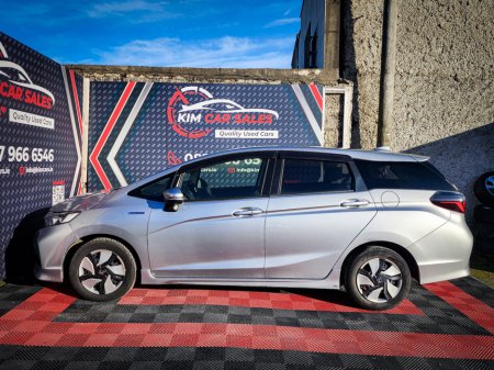 2019 Honda Shuttle Hybrid 5 seater €13,950 thumbnail