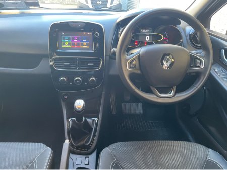 2018 Renault Clio DYNAMIQUE NAV 1.2 - NEW NCT - BLUETOOTH STREAMING - 270TAX €10,750 thumbnail