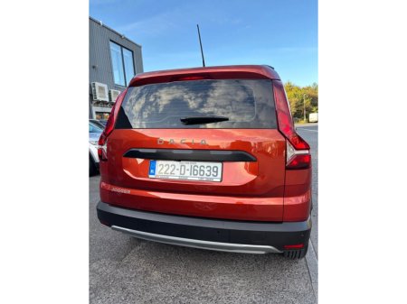 2022 Dacia Jogger TCe 110 Comfort €17,000 thumbnail