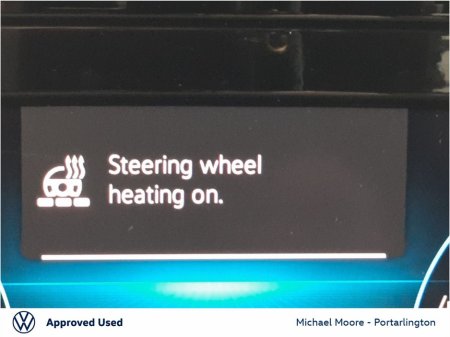 2024 Volkswagen Golf 1.5 TSI 130HP R-Line €33,950 thumbnail