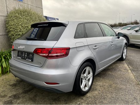 2018 Audi A3 SE HATCHBACK AUTOMATIC 1.4 PETROL //LOW MILES//ADAPTIVE CRUISE CONTROL//REVERSE CAMERA//KEYLESS ENTRY// €17,950