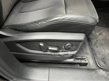 2022 Audi Q5 €45950! 2022 AUDI Q5 S-LINE 40TDI QUATTRO 2.0 AUTOMATIC / CRUISE CONTROL / PADDLE SHIFTERS / ELECTRIC MEMORY & HEATED SEATS / 360° GRADES CAMERA €45,950 thumbnail