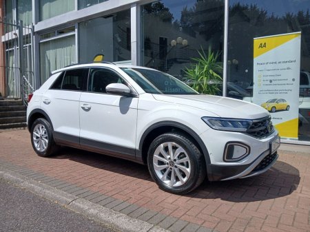 2024 Volkswagen T-Roc T-ROC LIFE 2.0 TDI M6F 116HP