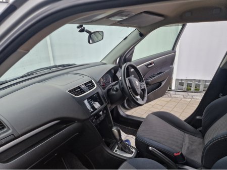 2014 Suzuki Swift 1.2 PETROL AUTO €8,450 thumbnail