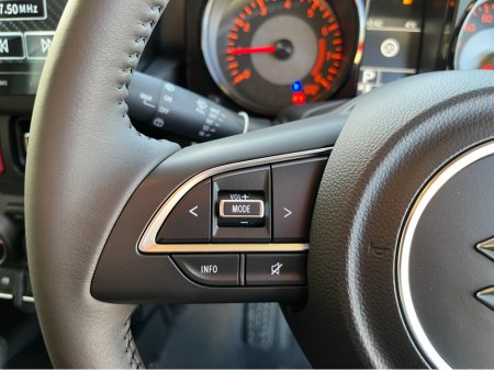 2025 Suzuki Jimny LITTLE G SIERRA 4 SEAT AUTOMATIC 1.5 PETROL //DELIVERY MILES//BRAND NEW//HIGH SPEC// €39,950 thumbnail