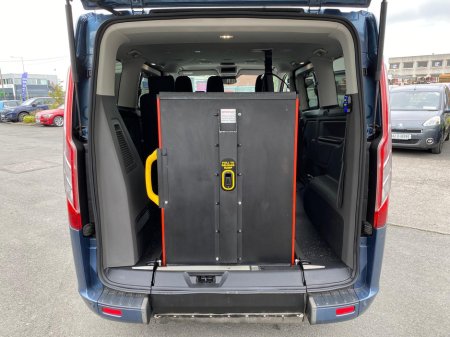 2018 Ford Tourneo Custom Independence RE 4 seats + WC €27,450 thumbnail