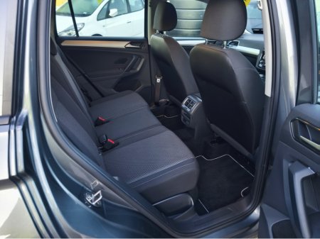 2017 Volkswagen Tiguan Trendline 2.0 TDI 115HP 1 Year warranty €16,750 thumbnail